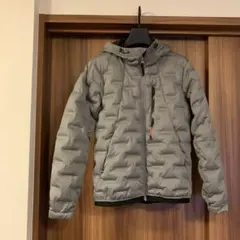 グレー フード付き ダウンジャケット