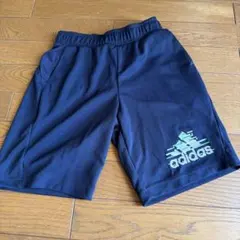 adidas ハーフパンツ ネイビー 125-135cm