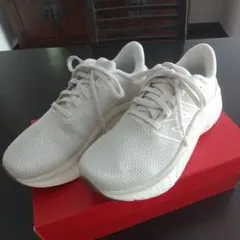 ニューバランス　フレッシュホームカイハ　WKAIRAW1 ベージュ　厚底