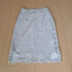 アベニールエトワール　スカート　美品のサムネイル