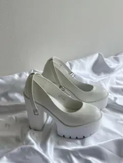 SHEIN ヒール パンプス 厚底 ホワイト 24.5