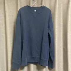 ユニクロ　クルーネックスウェット