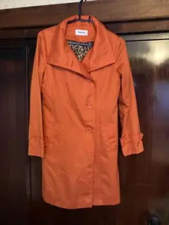 Emilyan オレンジ トレンチコートのサムネイル