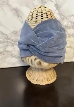 Item thumbnail for item e201f0b4-f9f2-4a0e-96cf-43ffc9de5cf1