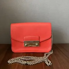 フルラ メトロポリス チェーンバッグ