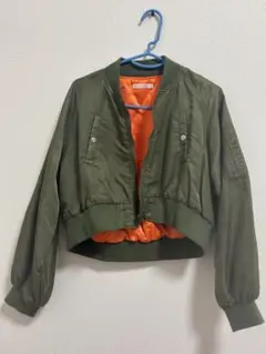 オリーブグリーン MA-1ジャケット クロップド