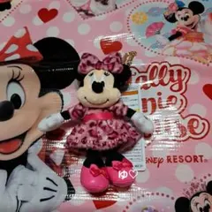 ディズニー　ミニーぬいぐるみチャーム　キーホルダー　ヒョウ柄　ピンク　新品タグ付