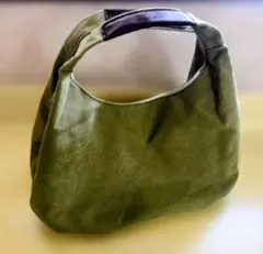 Item thumbnail for item 9aff8b86-c9e2-412c-bde6-1c073732d687