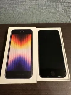iPhone SE 3 ミッドナイト 128GB