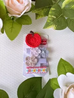 りんごと花のヘアクリップ4個セット　No.139