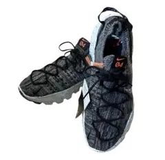 未使用品　NIKE SPACE HIPPIE 04 ナイキ スペース ヒッピー