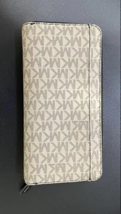 MICHAEL KORS 長財布のサムネイル