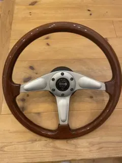 2026年最新】momo ステアリング 37の人気アイテム - メルカリ