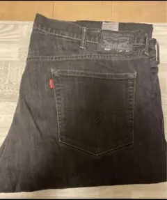 Item thumbnail for item 38ec47b5-ac94-476e-943f-9fd5701ddcbf