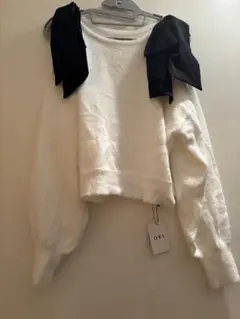 GRL リボン付きホワイトニットセーター