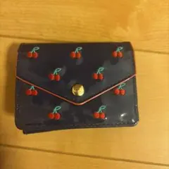 COACH 三つ折り財布 チェリー柄 ブルー - メルカリ