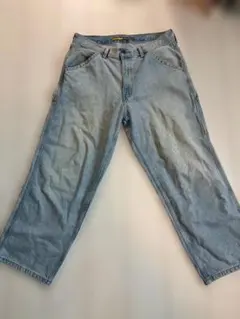 Levi