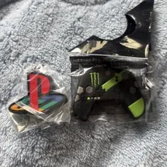 ち*こ様 PlayStation Monster コントローラー型キーホルダーセ