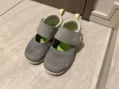 【ニューバランス　ベビーサンダル　13.5cm】