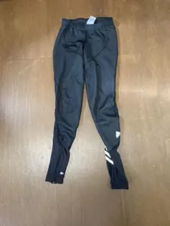 Item thumbnail for item 8a1548e1-06a8-4ae9-925a-00e1e24c6b6b