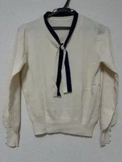 OL ニット オフィス着