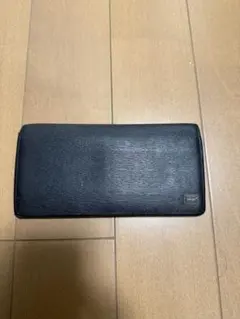 PORTERブラックレザー長財布 カードポケット付き