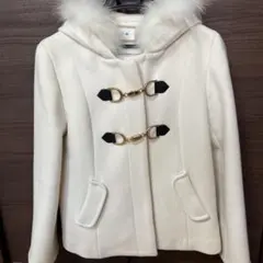 ホワイト ファー付き ダッフルコート