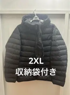 ユニクロ　収納袋付　シームレスウルトラライト　ダウンパーカー　XXL ブラック