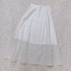 FURFUR♡ファーファー カラフル　刺繍　ロングシアースカートのサムネイル