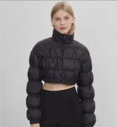 Bershka ナイロンジャケットのサムネイル
