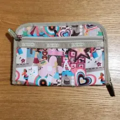 LeSportsacカラフル長財布