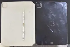 iPad Pro 11インチ第3世代（Apple純正キーボード付き）