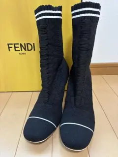 FENDI ソックスブーツ ブラック ホワイトラインのサムネイル