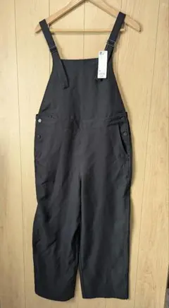 【新品タグ付き】GU サロペットストレートパンツ ブラック 336664