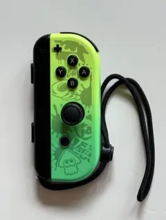 Switch スプラトゥーン３カラー ジョイコン 右R ストラップ 付