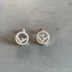 czダイヤ　ラウンド　ピアス　シルバー