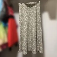 NATURAL BEAUTY フラワープリント フレアスカート Sサイズ