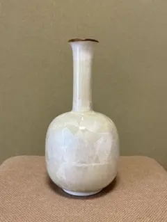 【茶道家蔵出】砥部焼 大西光 松文 花瓶 花入れ 箱付 略歴付 作家物 茶道具 茶道家蔵出】砥部焼 大西光 松文 花瓶 花入れ 箱付 略歴付 作家物