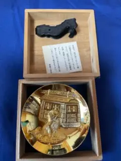 24KGP金杯②　干支戌　武蔵野銀行　インテリア　収集　木箱　直径約7.3㎝