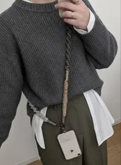 ハンドメイド　スマホショルダー　ストラップ　パラコード　編み