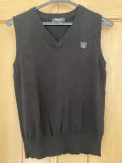 COMME CA ISM 黒 Vネック ニットベスト 150A