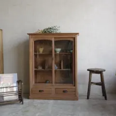 よしこ様専用！ガラス引き戸の飾り棚　アンティーク
