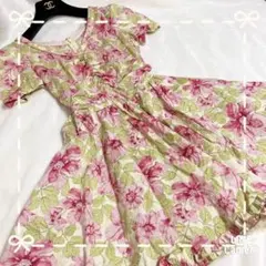 ロイスクレヨン　花柄　ワンピース