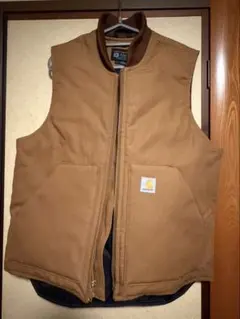 Carhartt ブラウン ジップアップベスト - メルカリ