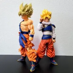 ドラゴンボール 一番くじ プライズ 孫悟空 フィギュア 2体まとめてのサムネイル