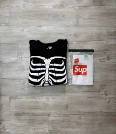 ぼ*の様 【即完品】花柄 Supreme x Hanes Bones サーマルC - メルカリ