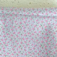 1/31限定SALE　花柄　パープル　 シーチング生地　コットンプリント