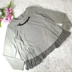 ✨TOKUKO 1er VOL✨日本製★M★フリル付き長袖シャツ グレー ロゴ入のサムネイル