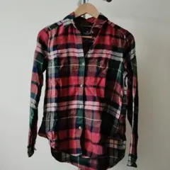 AMERICAN EAGLE OUTFITTERS シャツ