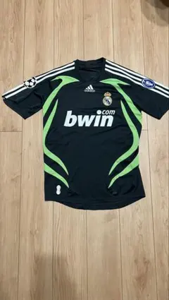 レアル・マドリード 1990/2000 復刻 アディダス サッカーシャツ レアル・マドリード 1990/2000 復刻 アディダス サッカーシャツ - メルカリ